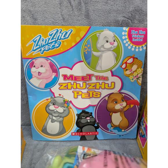 Zhu Zhu lot - babies hop along baby buggy NIB, 1 hampster & a book with stickers - Picture 4 of 13